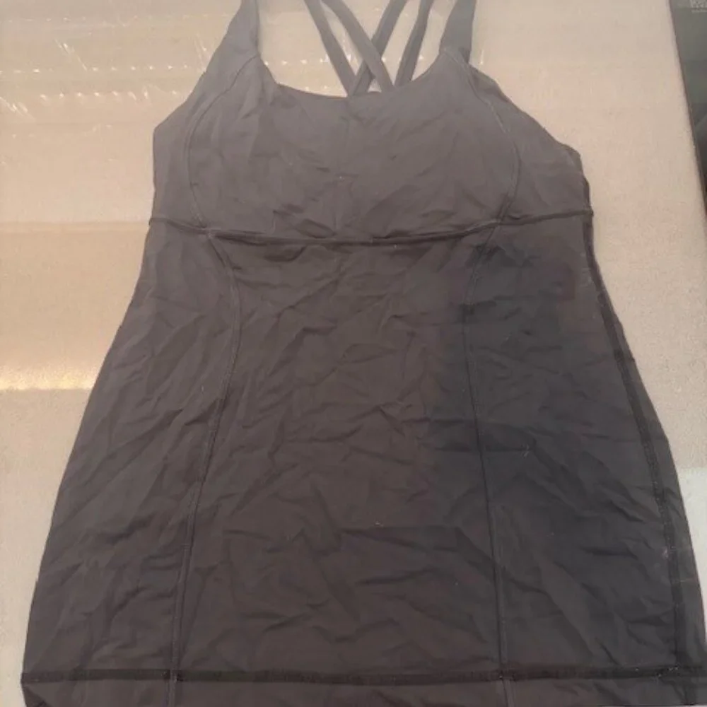 Lululumen Energy Bra Black Size 8 - Picture 3 of 4